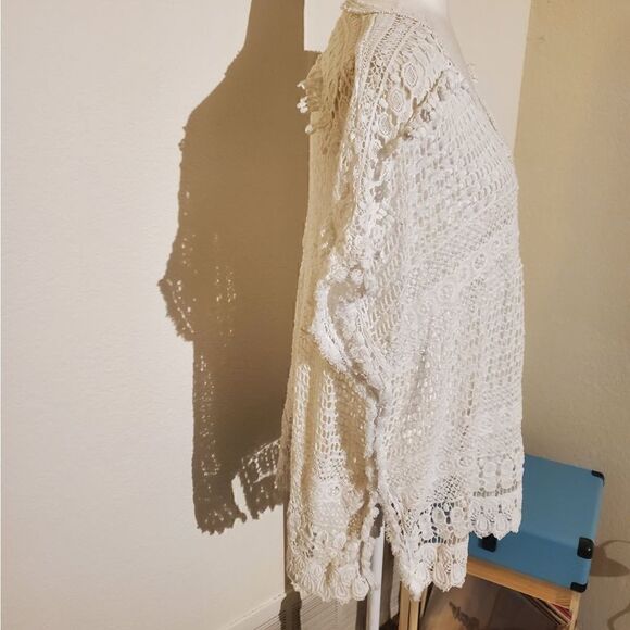 Chicos white crochet swimsuit cover - Picture 4 of 9